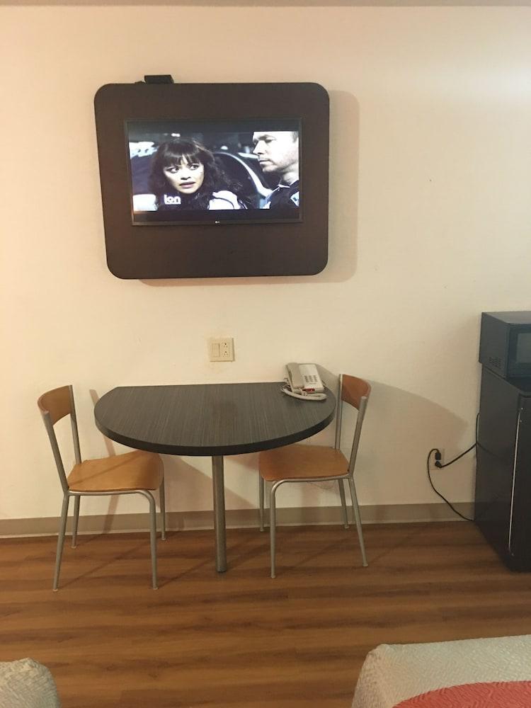 Motel 6-Apache Junction, Az Екстер'єр фото