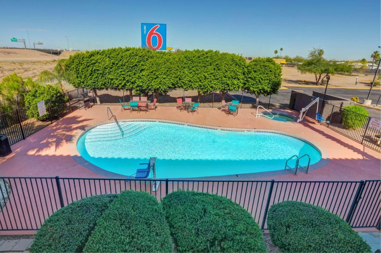 Motel 6-Apache Junction, Az Екстер'єр фото